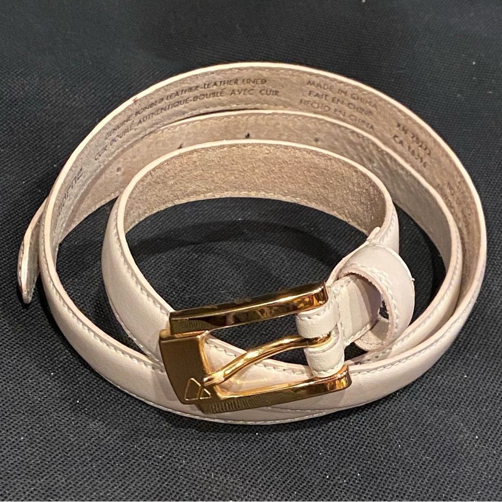 Beige Liz Claiborne Vintage Leather Belt